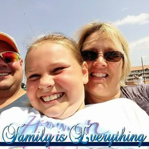 Meet your Posher, Becky