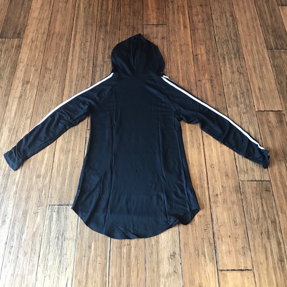 Long Sleeve Hooded Dress - Picture 6 of 7