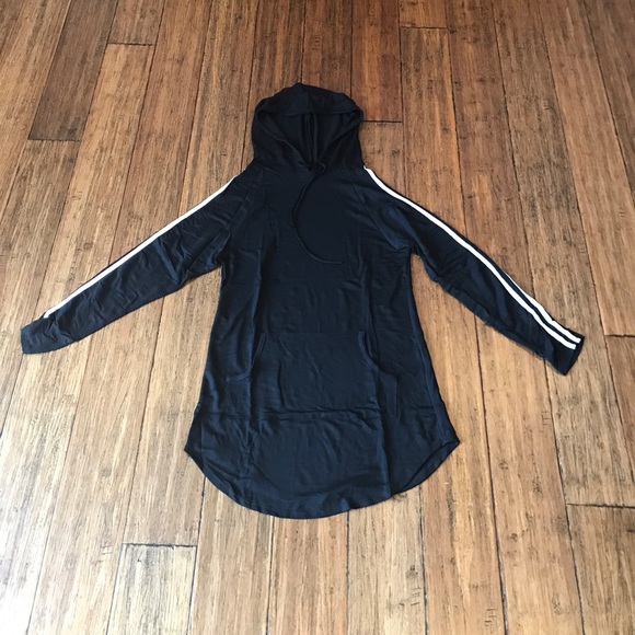 Long Sleeve Hooded Dress - Picture 5 of 7