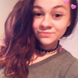 Meet your Posher, Marina