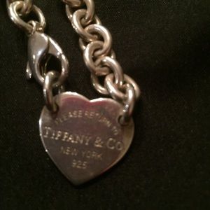 Tiffany heart choker