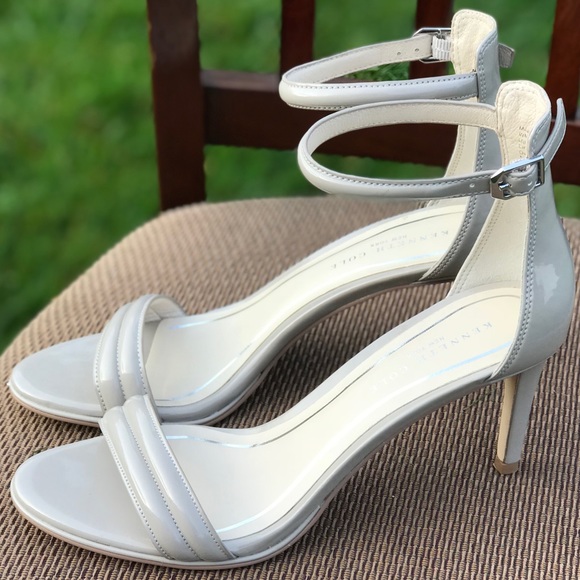 🚨New Price 🚨 Kenneth Cole sandals - Picture 6 of 8