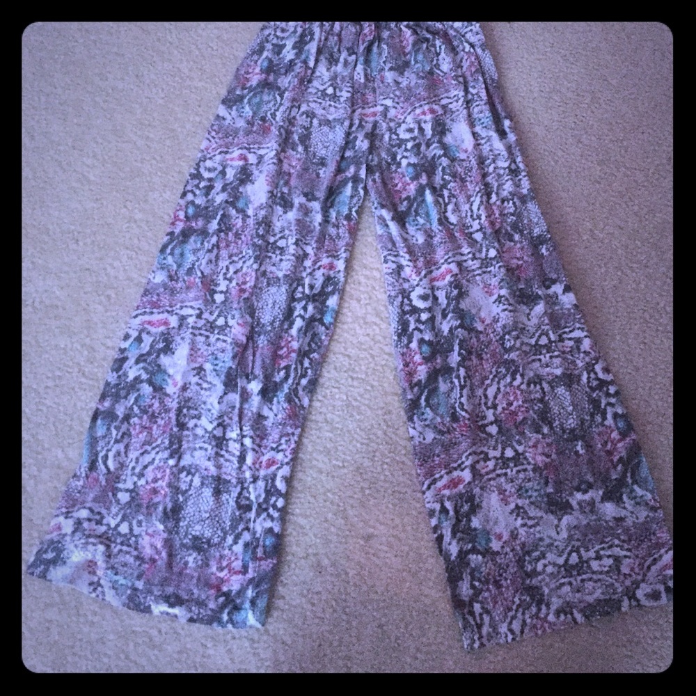 Multicolored pajamas