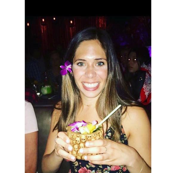 Meet your Posher, Michelle - Picture 1 of 1