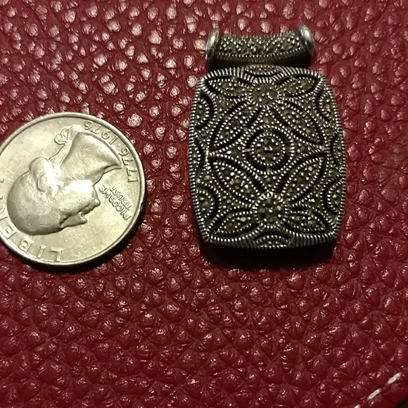 ESTATE FIND! 925 Sterling silver Marcasit pendant - Picture 2 of 5