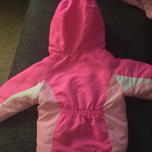 Lil girl winter jackets w/ removable fleece lining - Picture 2 of 4