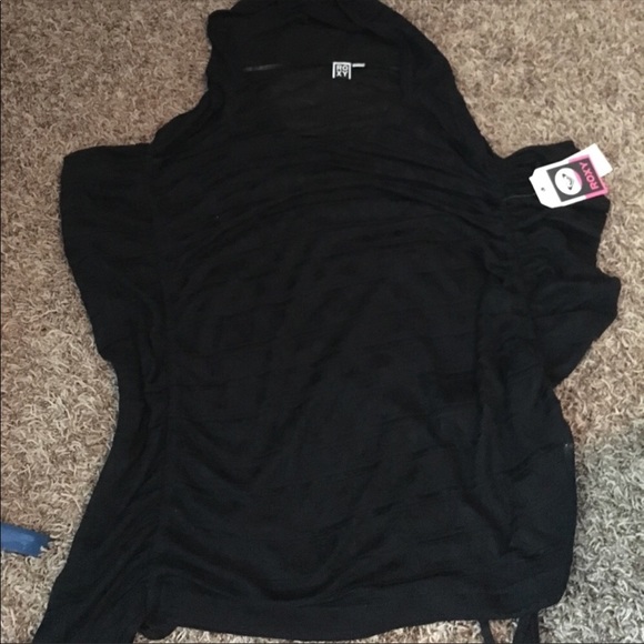 🔴 SOLD. Roxy swim cover up - Picture 3 of 5