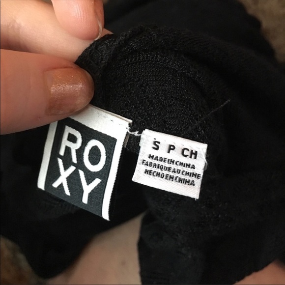 🔴 SOLD. Roxy swim cover up - Picture 5 of 5