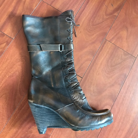 Chocolate Negro Boot - Picture 2 of 3