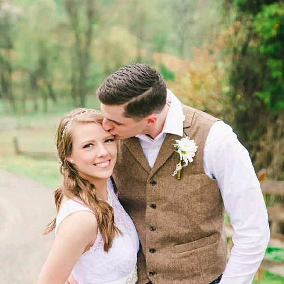 Meet your Posher, Kristen - Picture 1 of 1