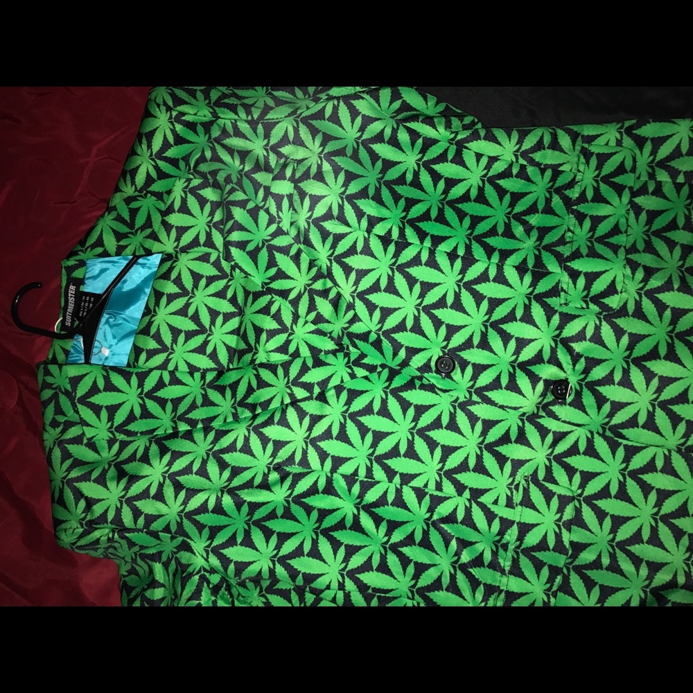 **NEW** Halloween 2 piece marijuana plant suit