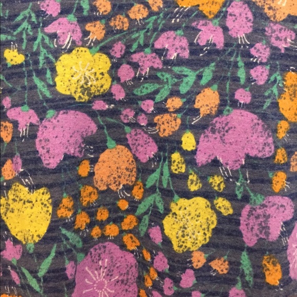 NWOT Lularoe Randy - Picture 2 of 4