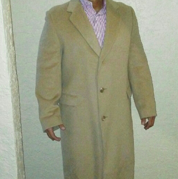 Mainland of England Cashmere Coat - Picture 2 of 8