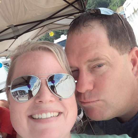 Meet your Posher, Joy - Picture 1 of 1