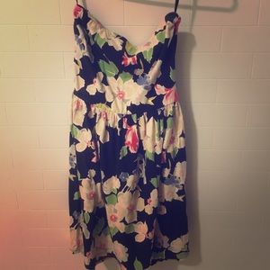 Floral print strapless dress