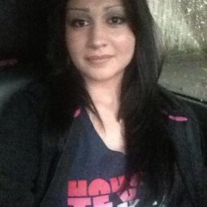 Meet your Posher, Mayra