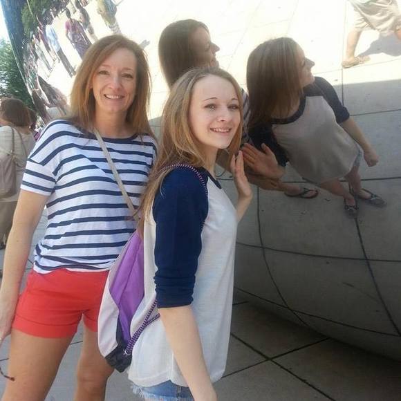 Meet your Posher, Terri - Picture 1 of 1