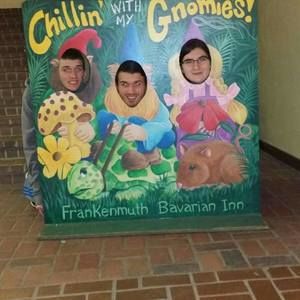 Meet your Posher, Edward