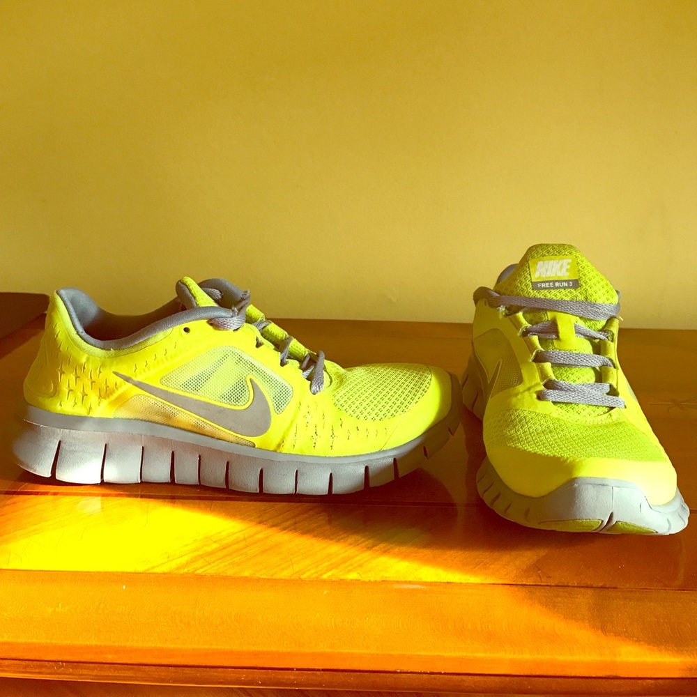 Nike Free Run 3 sz 5Y or wns sz 6.5