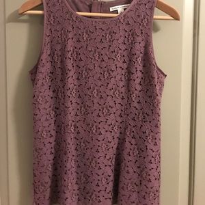 Banana Republic Sleeveless lacy top