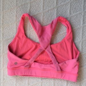 Lululemon sports bra