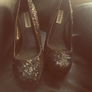 Black sparkly Steve Madden shoes