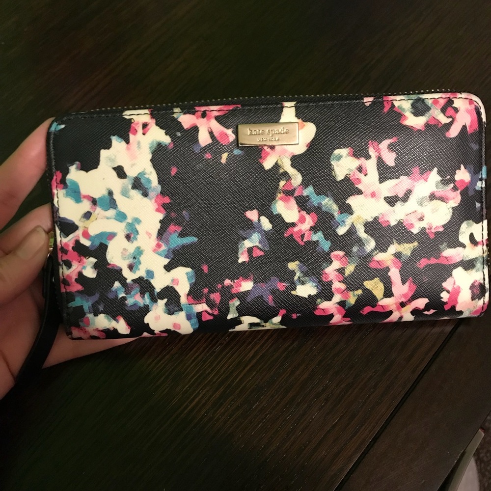 Kate spade wallet