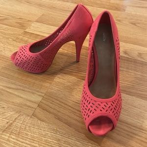 Coral heels