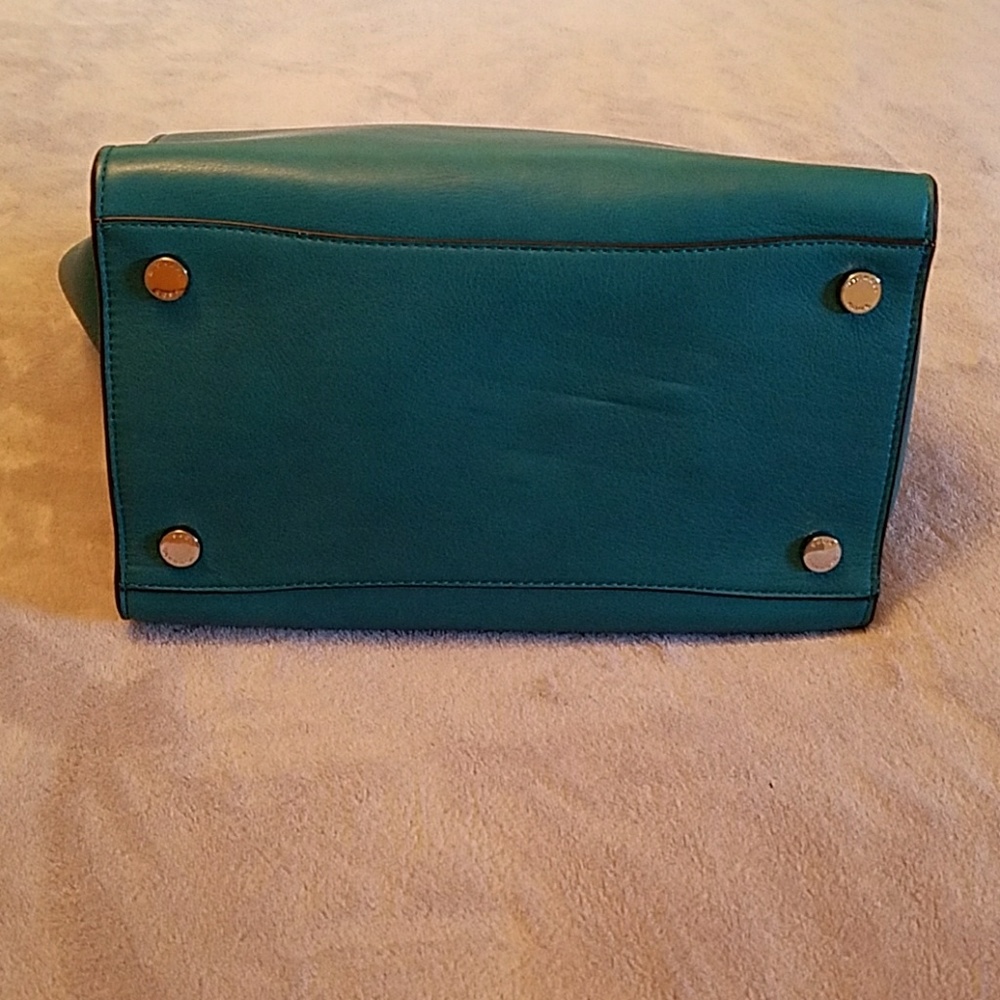 Michael Kors Selma Large Satchel in Aqua Blue - Picture 3 of 6