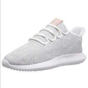 SALE Adidas tubular shadow 7.5 🔮