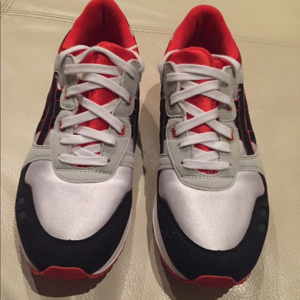Like New Asics Shoes