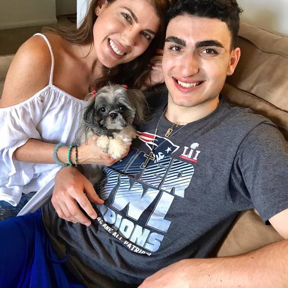 Meet your Posher, Jess - Picture 1 of 1