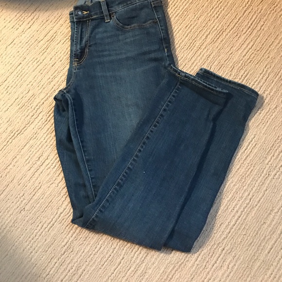 Blue Jeans - Picture 2 of 4