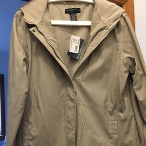 Beige hip-length jacket sz L New