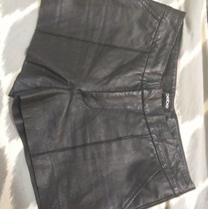 100 % leather shorts