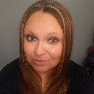 Meet your Posher, April