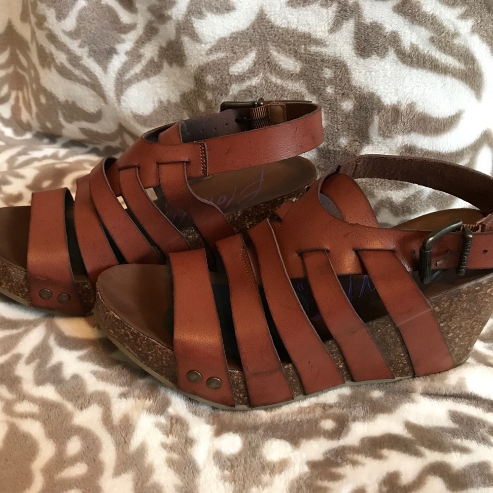 Blowfish wedge sandals