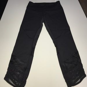 Lululemon black yoga pants with mesh panels
