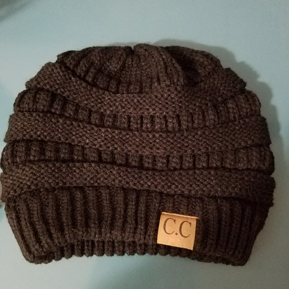 Black beanie