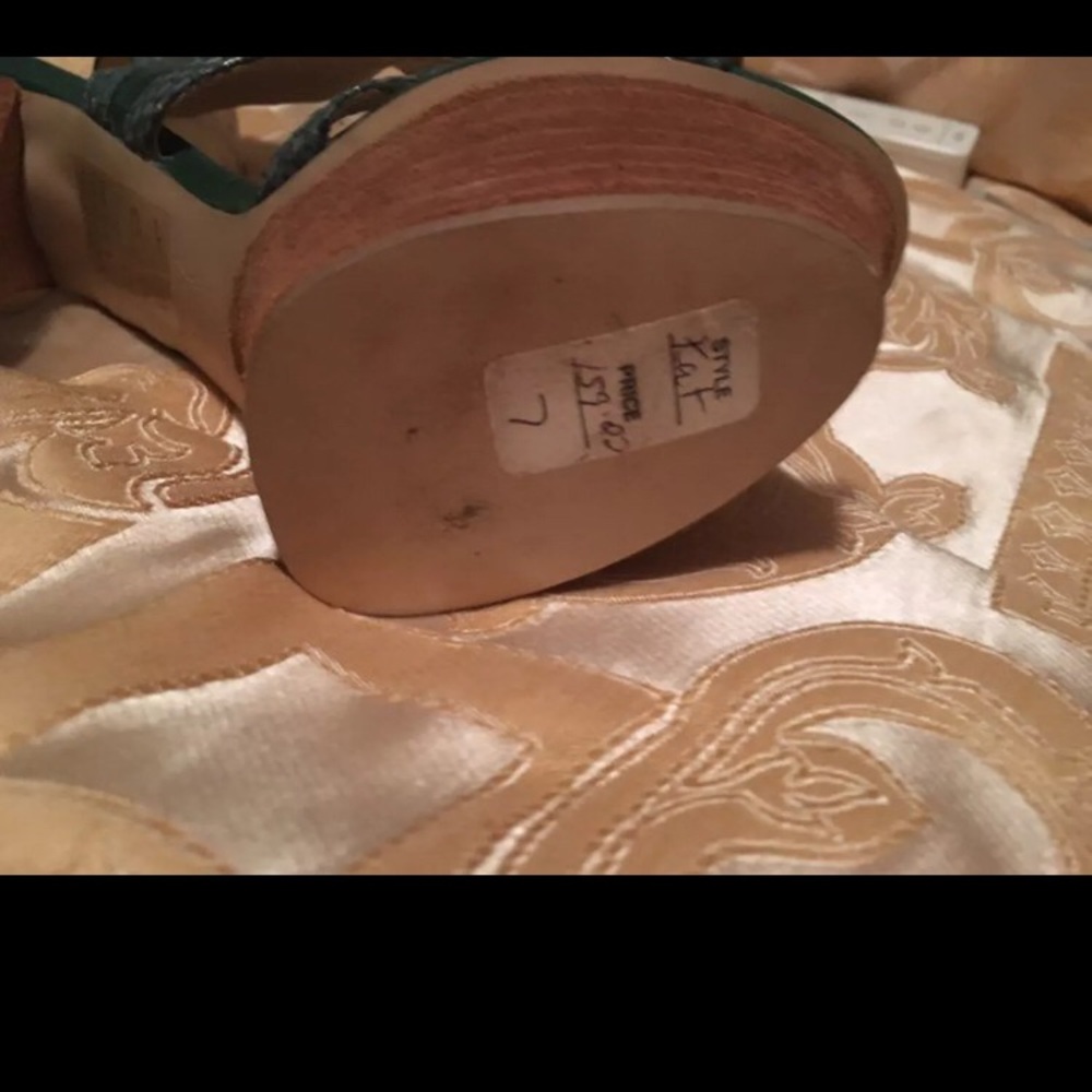 Bebe Heels - Picture 4 of 4