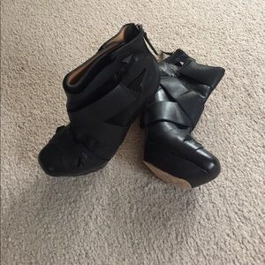 L.A.M.B booties leather