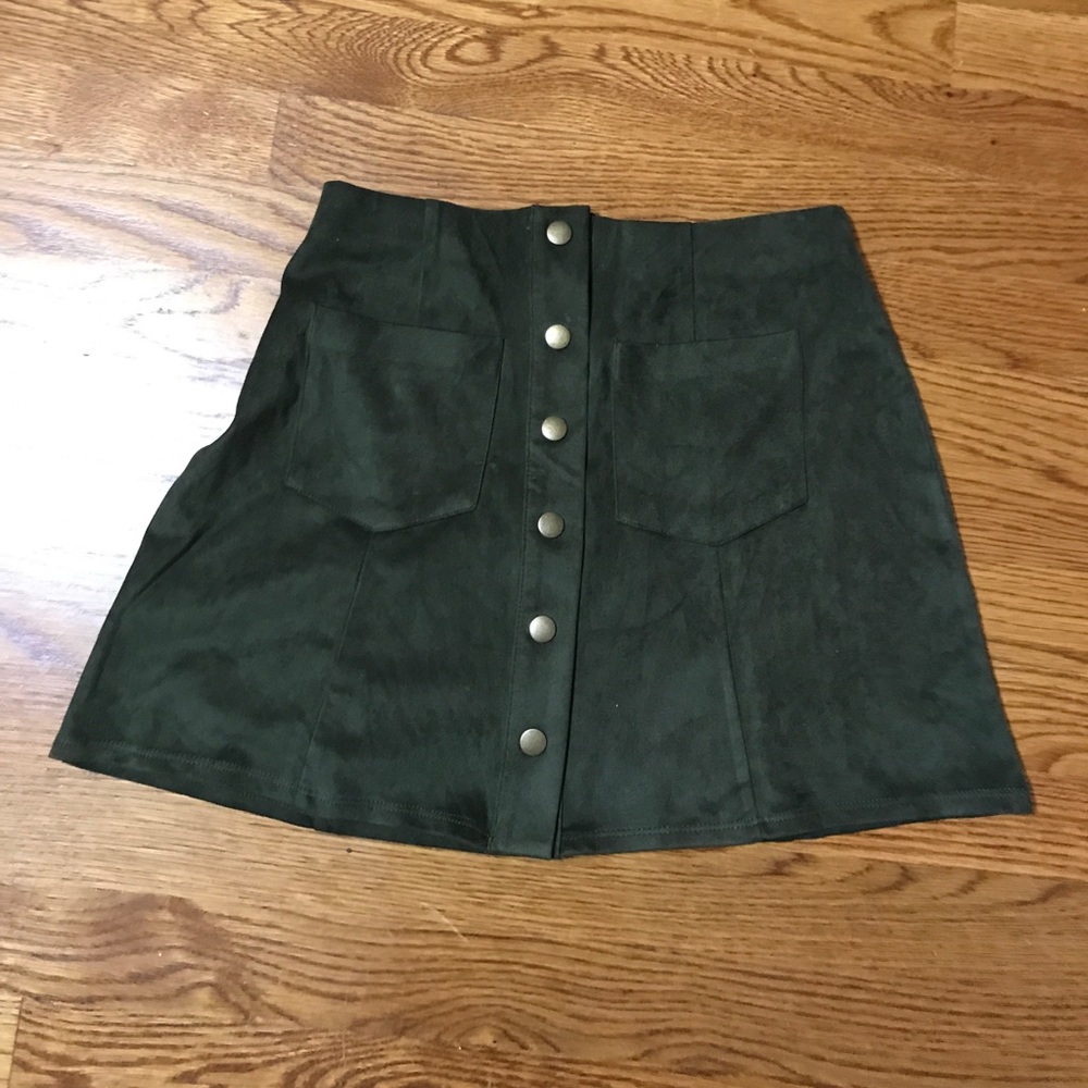 Velvet olive skirt