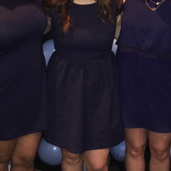 Navy backless babydoll dress - Picture 3 of 3