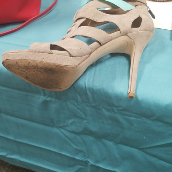 Sam Edelman Heels - Picture 2 of 4