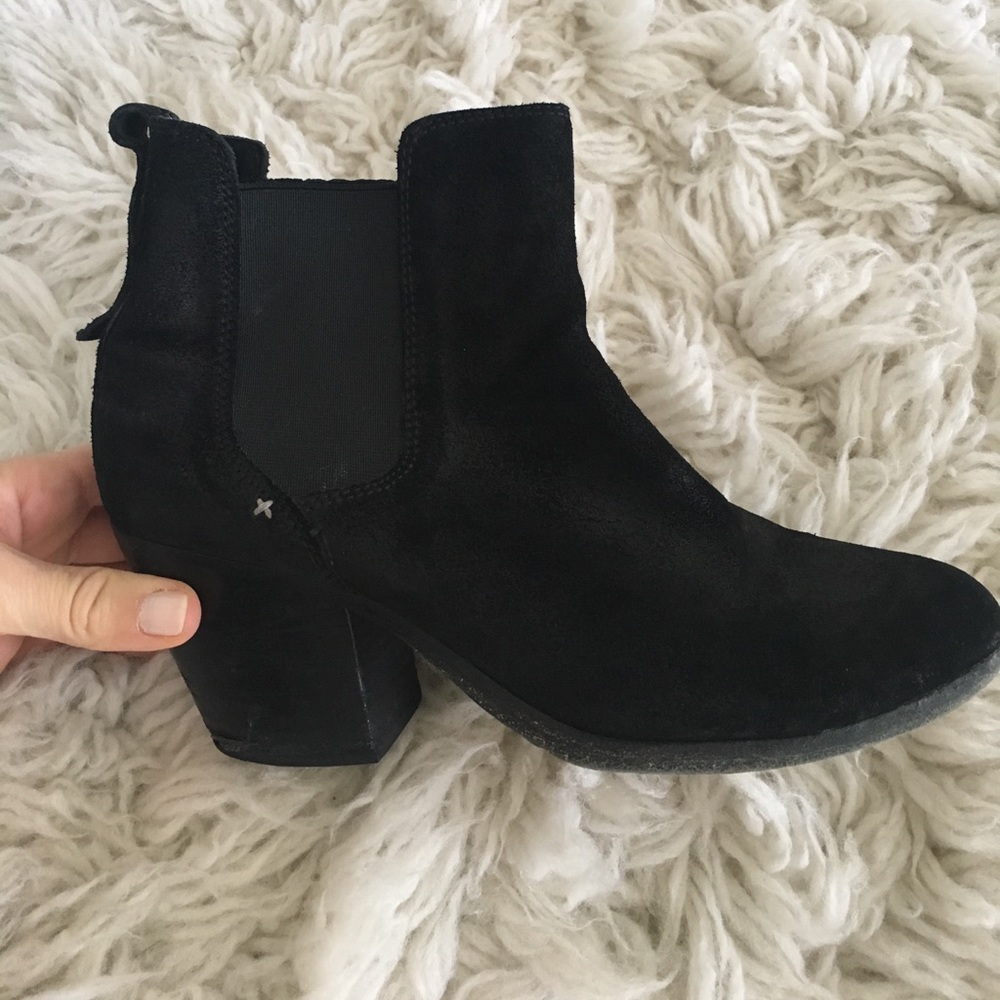 Leather booties