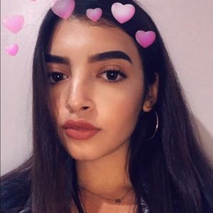 Meet your Posher, Ivette