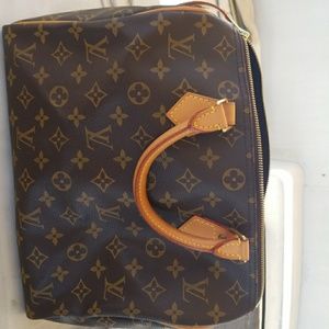 Louis vuitton speedy 30