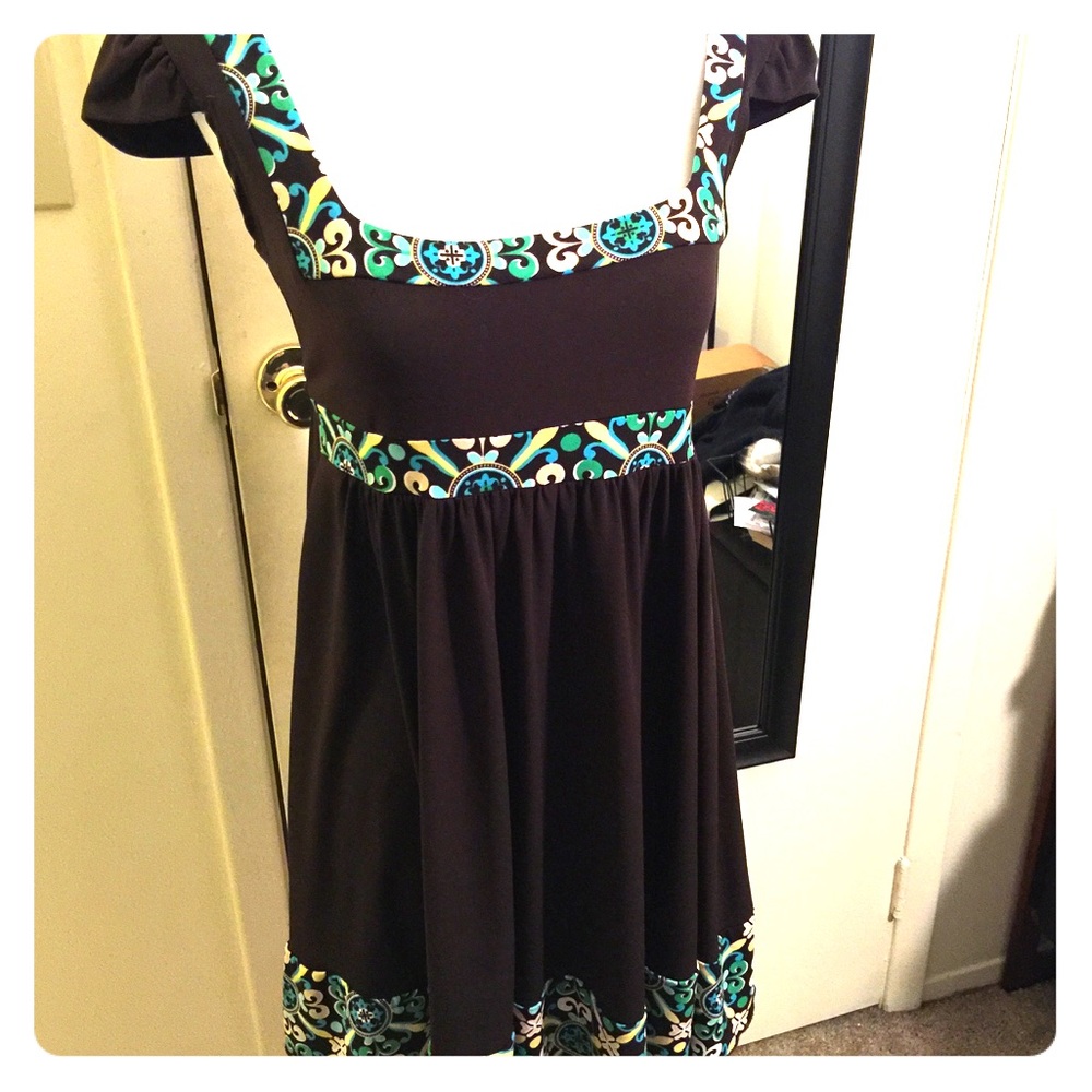 Adorable tunic dress