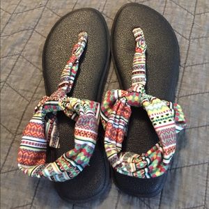 Sanuk sandals