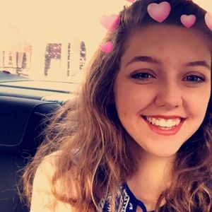 Meet your Posher, Josie